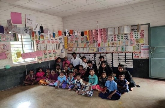group of students at Alliance School of Law
