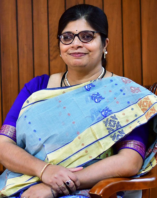 Dr. Mukta Mukherjee