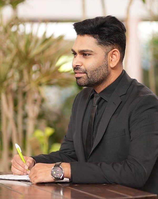 Dr. Abhishek Venkteshwar