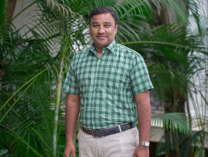 Dr. Jayavadivel.R