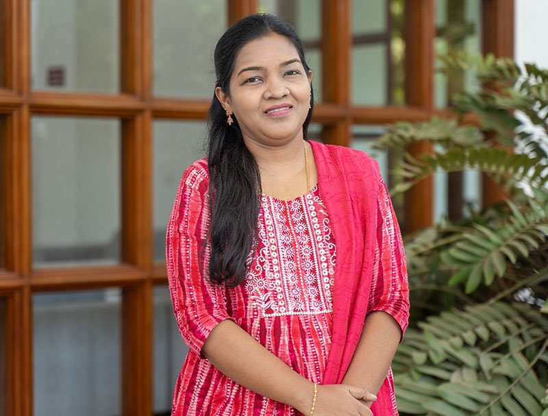 Dr. R. Niranchana