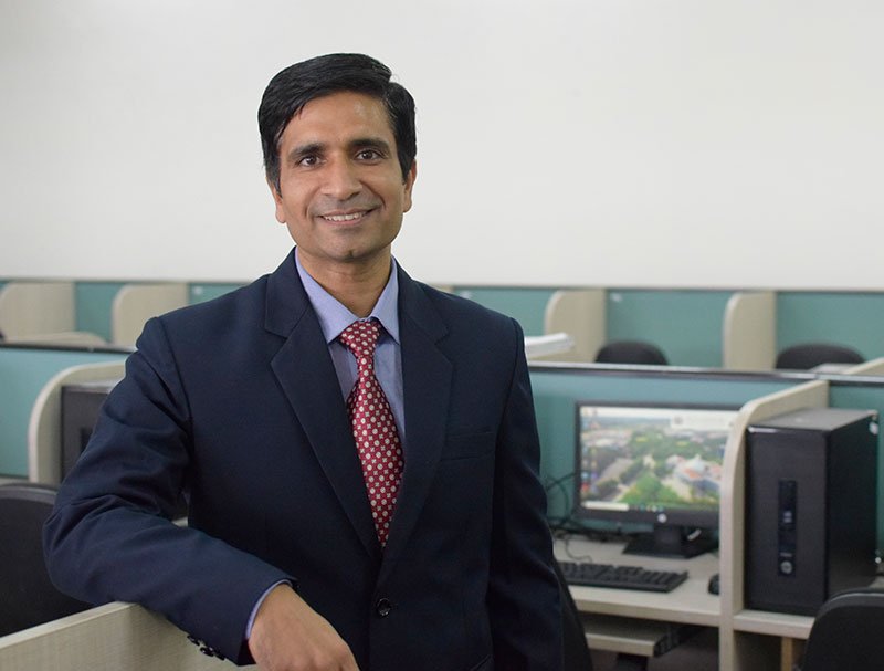 Dr. Sandeep Dhariwal