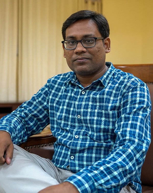 Dr. Satya Prakash