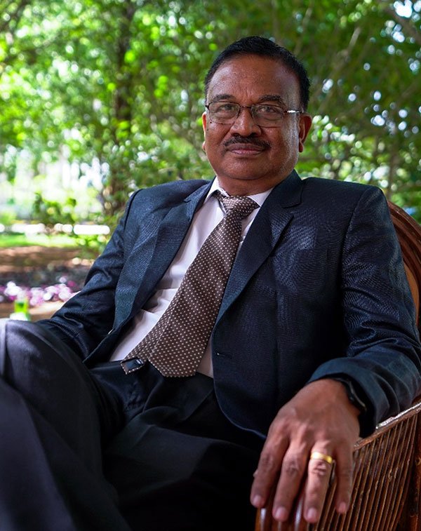 Dr. Sengottaiyan.N