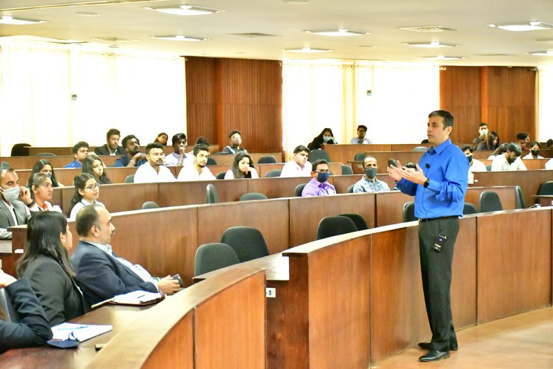 Specialization Briefing Session for MBA & BBA Students