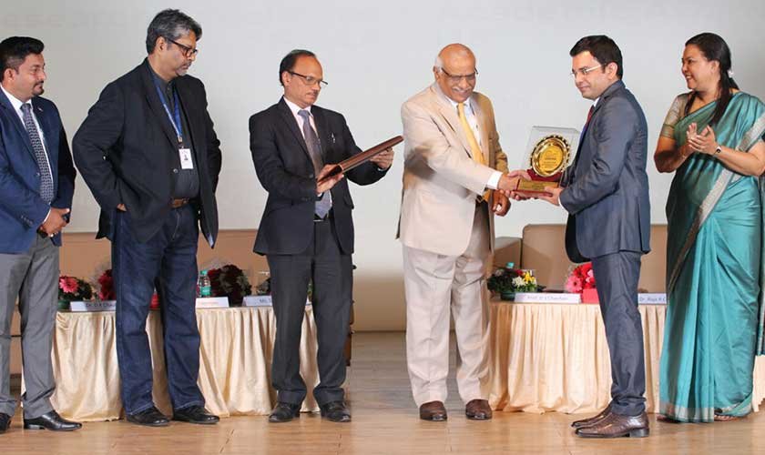 Alliance School of Business Professor Wins the Best Academician of the Year Award 