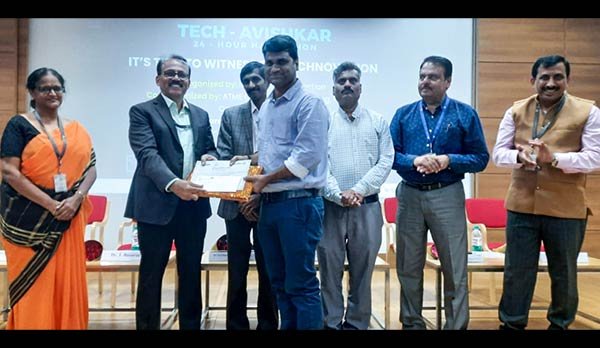 B.Tech. Students of Alliance University win Second Prize at the IEEE Tech-Avishkar Hackathon